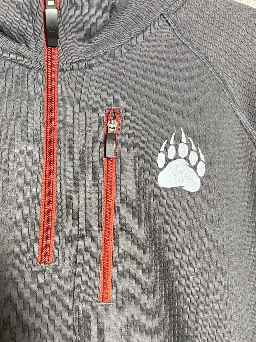 Duluth Trading Co Charcoal Half-Zip Pullover with Red Zippers